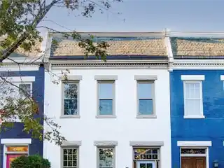 Charming Fan District Row House with Designer Updates