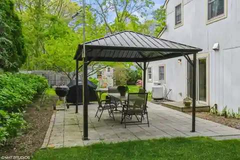 Classic Hamptons Charm with Endless Potential