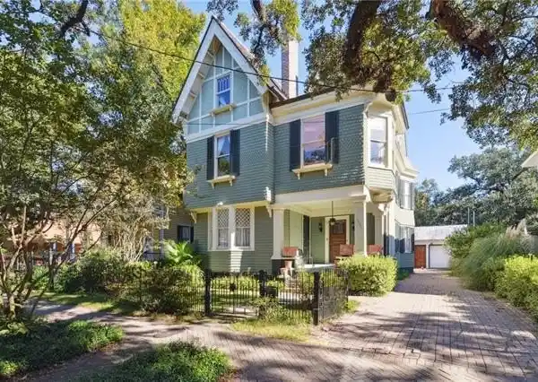 OWN A MASTERPIECE BY ARCHITECT THOMAS SULLY