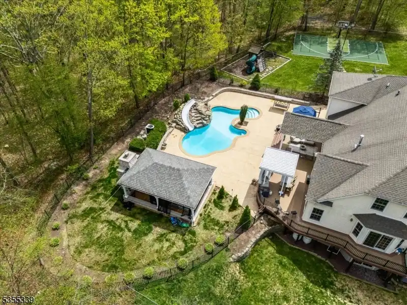 Unmatched Elegance and Privacy on Nearly 17 Acres