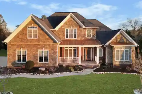 Stunning Luxurious Cedar Ridge Home