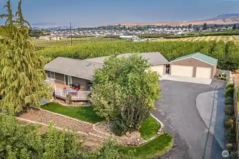 Secluded East Wenatchee Rambler on 4.5 Acres of Cherry Orchards