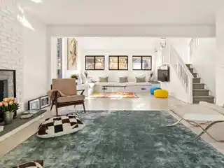 Upgraded East Hampton Contemporary with Heated Pool