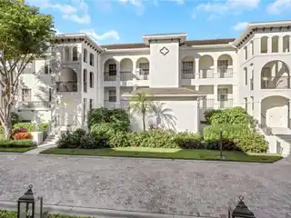 Top-Floor Retreat with Expansive Treetop Water Views