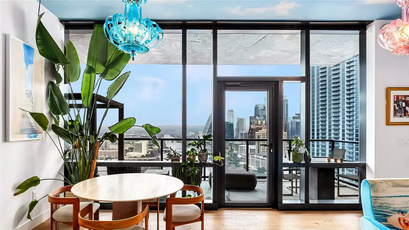 Coveted Floorplan in a Prestigious Building
