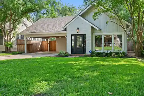 A Gem in Pemberton Heights