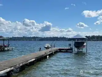 Lovely Updated Cape Cod Home on Lake Stevens