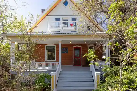 Lovingly Renovated Circa 1904 Home
