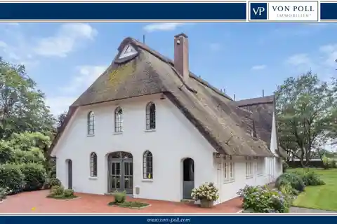 Thatched Roof House with Luxurious Furnishings and Large Property