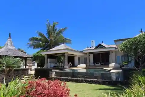 Paradise Abode