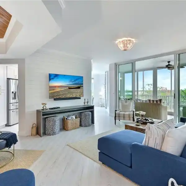 COMPLETELY REMODELED AND PROFESSIONALLY DECORATED FULLY FURNISHED HOME