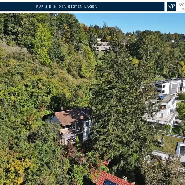 EXCEPTIONAL BUILDING PLOT