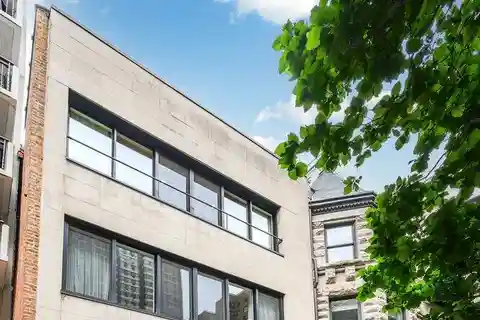 Notable Circa 1890 Chicago Home