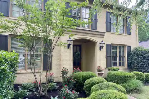 Beautiful Home in Brentwood Creek