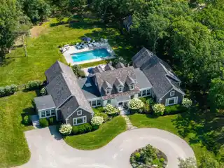 Refined Vineyard Living in the Preserve