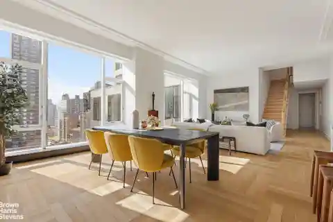 Sprawling Three Bedroom Duplex