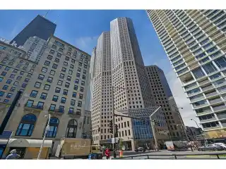 Live at the Top of the Magnificent Mile