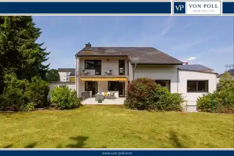Charming Detached House on the Edge of a Field