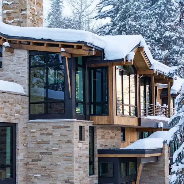 EXPANSIVE MODERN DUPLEX IN VAIL