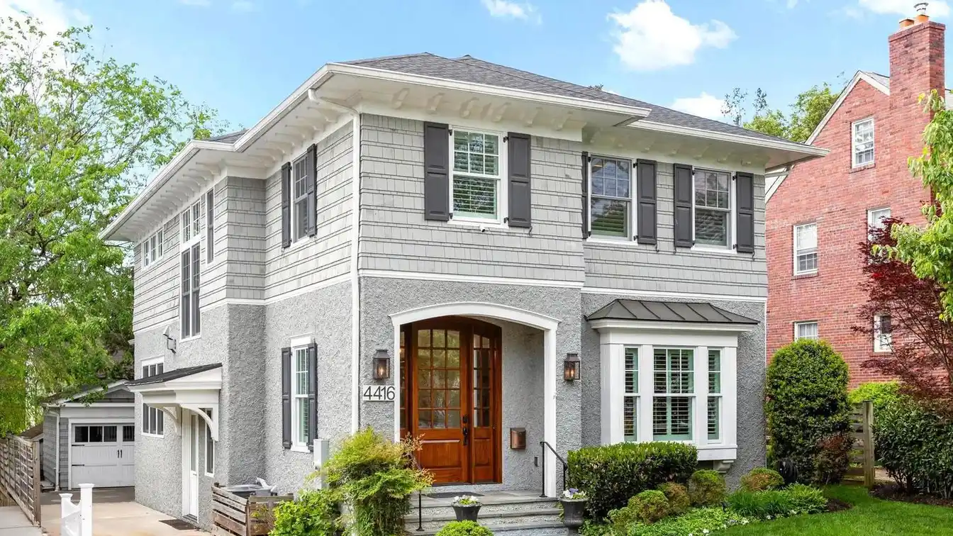 Recently Crafted Residence in an Unbeatable Location
