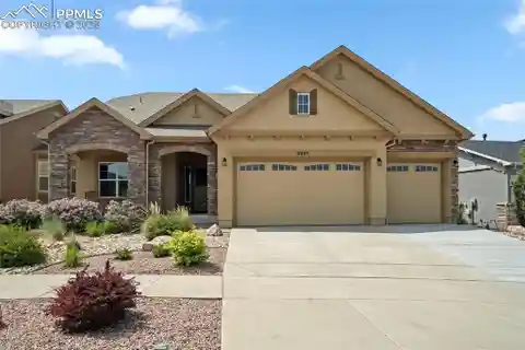Immaculate Home in Cordera