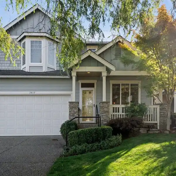 PRIVATE COVERED PATIO FOR OUTDOOR RELAXATION