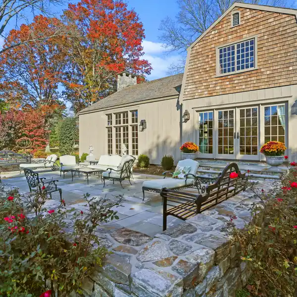 THE THORP HOUSE
