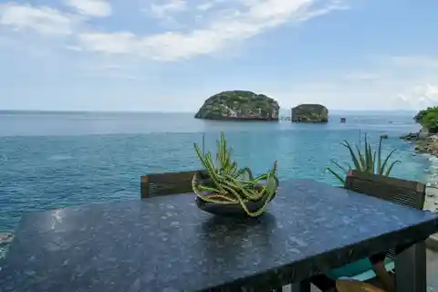 Architectural Waterfront Gem with Ocean Views
