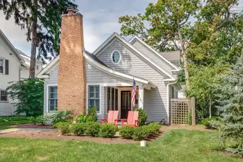 Updated Home That Retains Vintage Charm