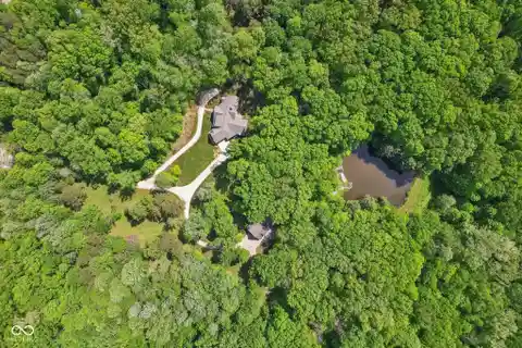 Retreat to Dogwoods Estate’s Lakeside Paradise
