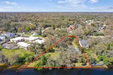 Exceptional Opportunity on the Hillsborough River