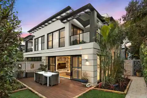 Spacious Townhouse in the Exclusive Glide Complex