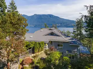 Spacious Home with Panoramic Ocean Views