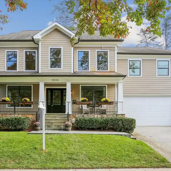 SOARING CEILINGS AND STONEWORK IN PARKSIDE GEM