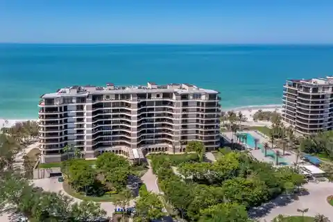 Exquisite Gulf-Front Residence at L’ambiance