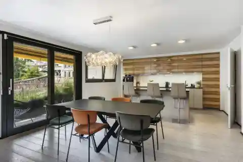 Outstanding Apartment in the Heart of Downtown