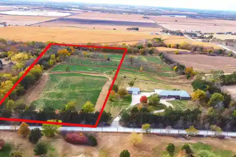Ten Acres with Breathtaking Views