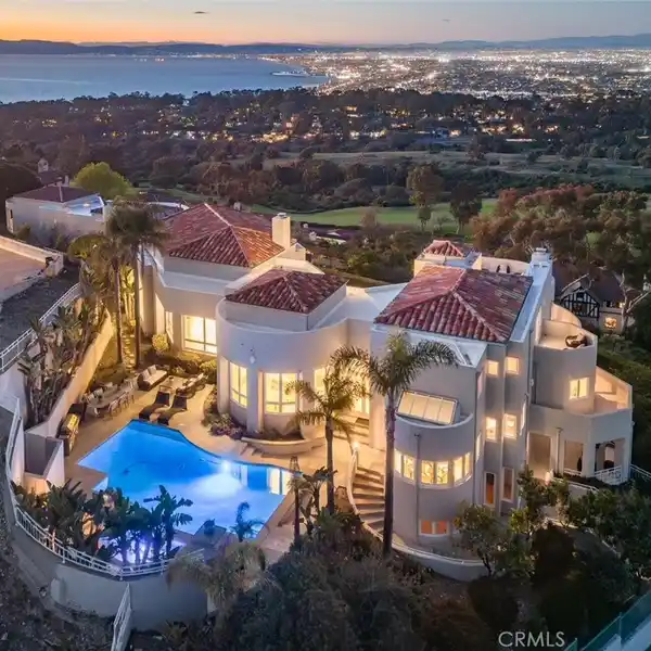 EXCEPTIONAL GATED ESTATE IN ESTEEMED PALOS VERDES ESTATES