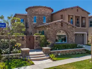 Model-Perfect Single-Level Home on a Corner Lot