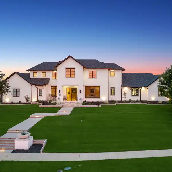 GORGEOUS MODERN TRANSITIONAL