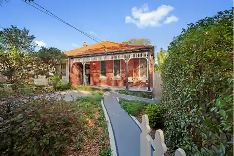 Beautifully Renovated Circa 1910s Federation Residence