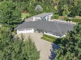 Stunning Residence in the Sought-After Beverly Shores/rose Isle Community