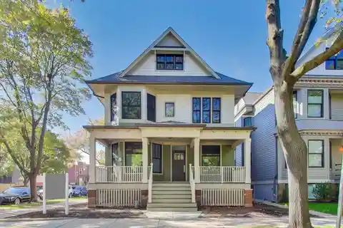 Spectacular Restoration with Bespoke Architectural Detail