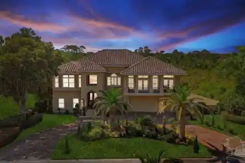 Coastal Elegance Overlooking Santa Rosa Sound