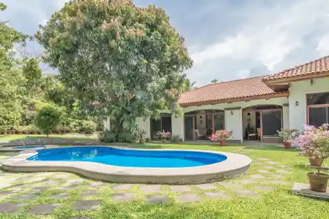 The Maderas Estate in Piedades