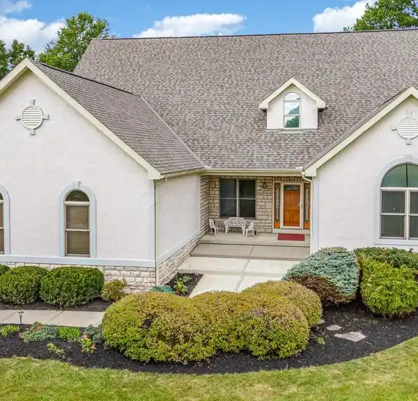 ELEGANT 2-STORY HOME WITH LOFT AND OFFICE