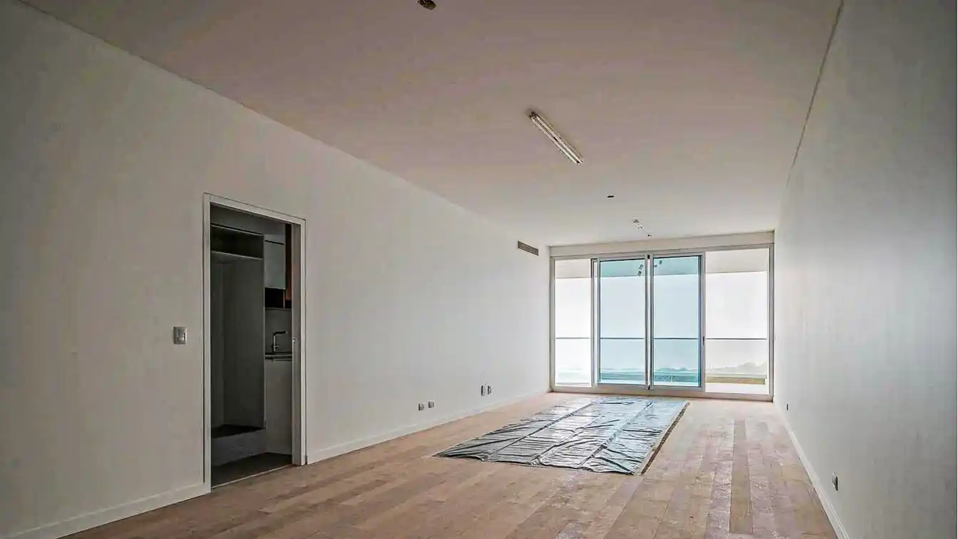 Three Bedroom Apartment in a Distinctive New Building