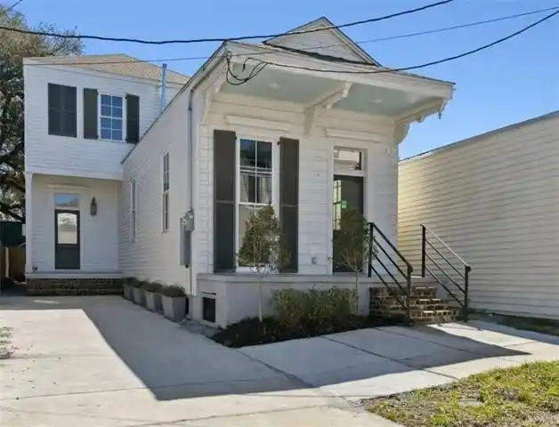 The Best of the Garden District