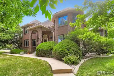 Elegant Home in Sought-After Somerset