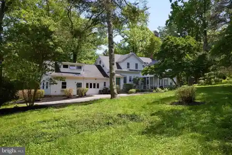 Charming Cape Cod Home on a 19-plus-acre Retreat